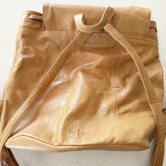 Day & Mood Genuine Leather Sting Backpack Brown - Picture 4 of 9